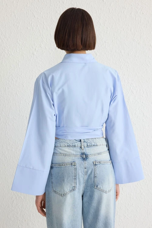 Mavi Geniş Manşetli Kol Detaylı Önü Bağlamalı Poplin Gömlek BCDF-2510000