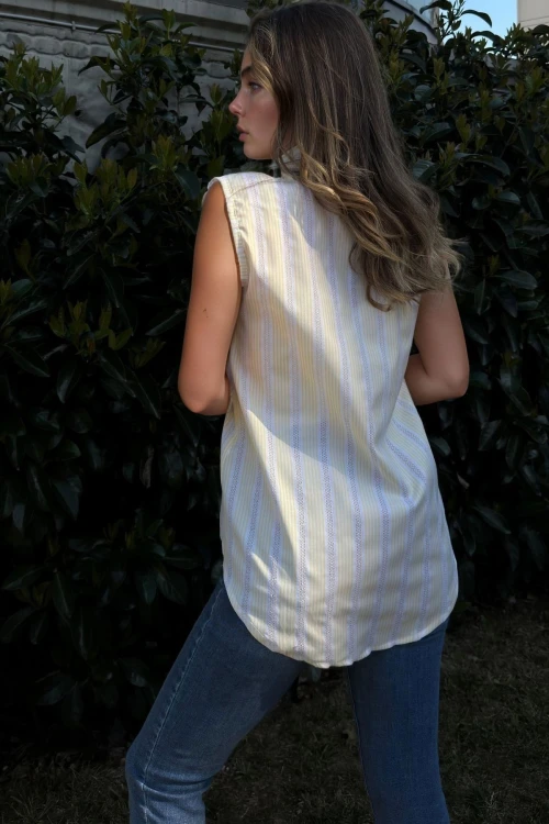 Sarı Kendinden Dokulu Yarım Patlı Kolsuz Bluz BCBSK-25700-3422