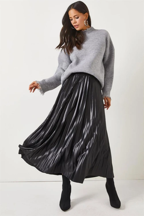 Siyah Pileli Saten Yüzey Uzun Etek BCBSK-25700-K7605