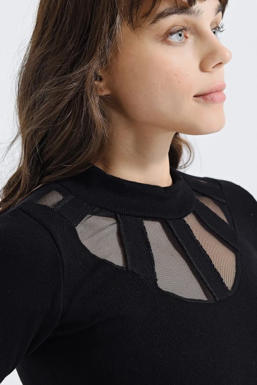 Siyah Yakası Tül Detaylı Uzun Kollu Dizüstü Elbise BCBSK-25700-ROS0267