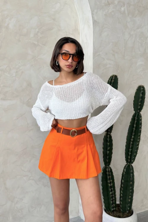 Turuncu Pileli Dokuma Gabardin Şort Etek (Kemer Hediyeli) BCHN-25252001