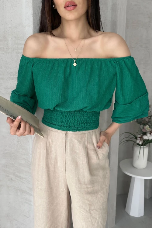 Yeşil Madonna Yaka Gipeli Bluz BCDF-252197