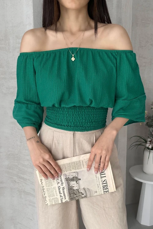 Yeşil Madonna Yaka Gipeli Bluz BCDF-252197