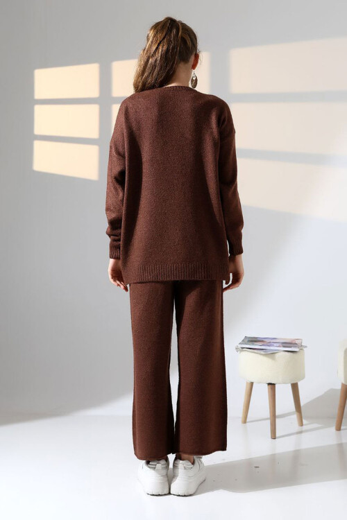 Acı Kahve Bisiklet Yaka Kazak Ve Geniş Paça Pantolon Alt Üst Triko Takım BCES-252005