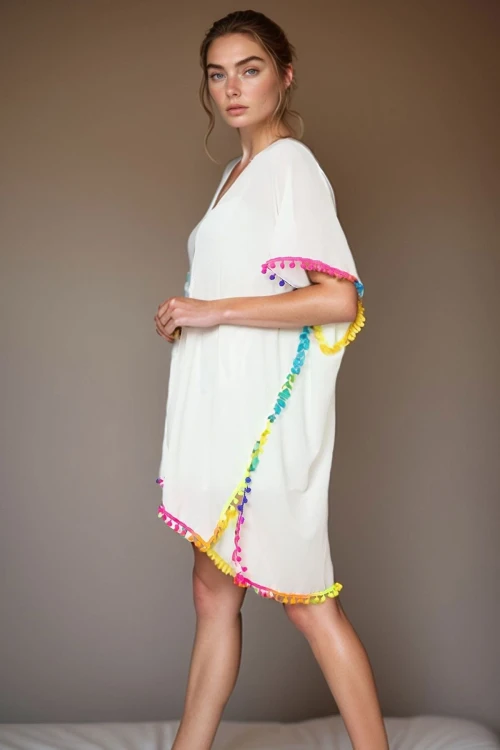 Beyaz Renkli Püskül Detaylı Pareo BCNSV-2513321