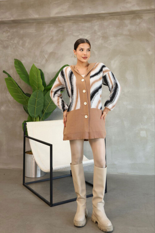 Bisküvi Desenli Düğme Detaylı Triko Hırka BCES-252025