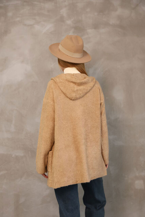 Bisküvi Kapüşonlu Çift Cepli Yumuşak Dokulu Triko Hırka BCES-252016