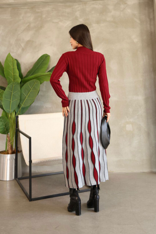 Bordo Dik Yaka Etek Görünümlü Tek Parça Desenli Triko Elbise BCES-252020