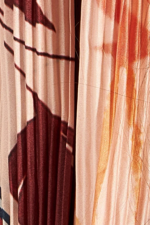 Bordo Etnik Çiçek Desenli Pliseli Fular BCNSV-2513462-1