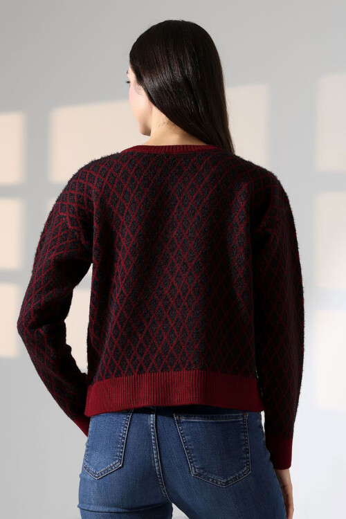 Bordo Kare Çizgi Desenli Düğmeli Triko Hırka BCES-252004