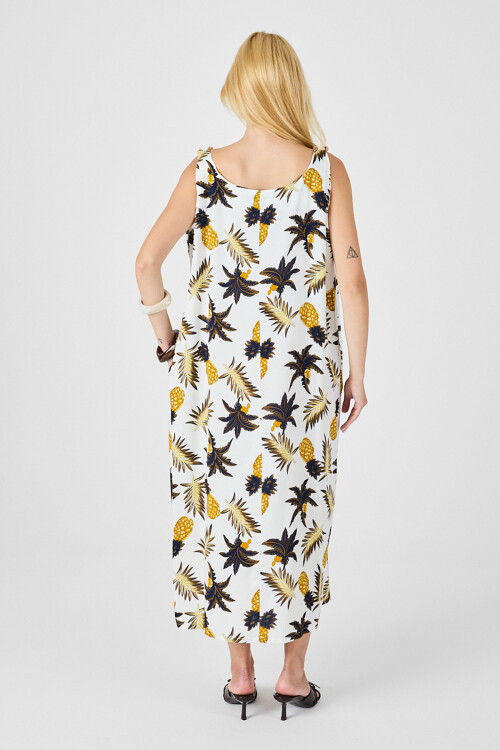 Ekru Askılı Boncuk Detaylı Çift Cepli Desenli Salaş Elbise BCVL-254027