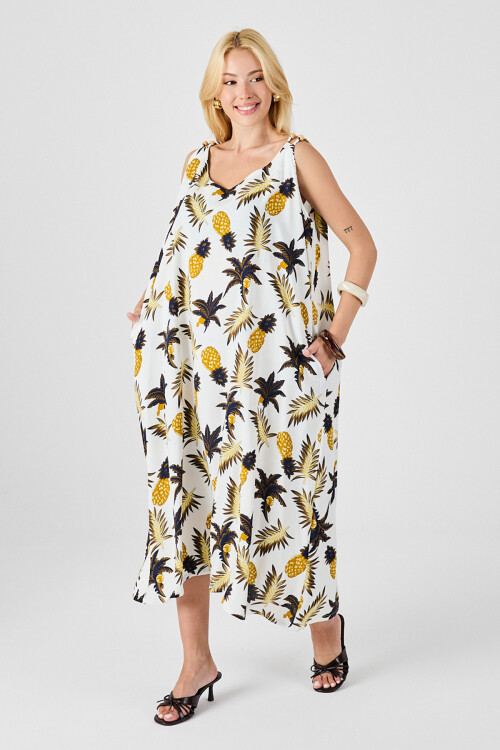 Ekru Askılı Boncuk Detaylı Çift Cepli Desenli Salaş Elbise BCVL-254027