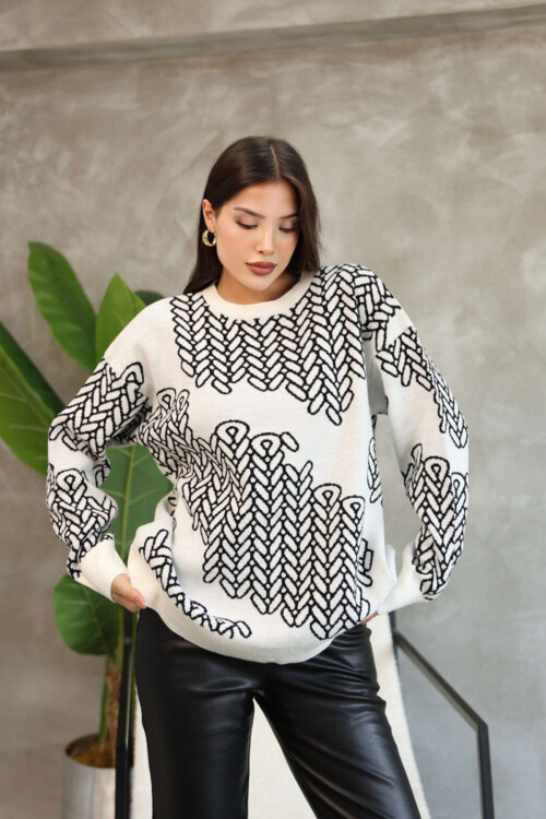 Ekru Bisiklet Yaka Desenli Triko Kazak BCES-252046