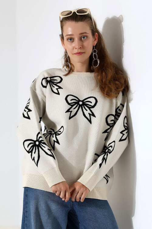 Ekru Fiyonk Desenli Triko Kazak BCES-252045