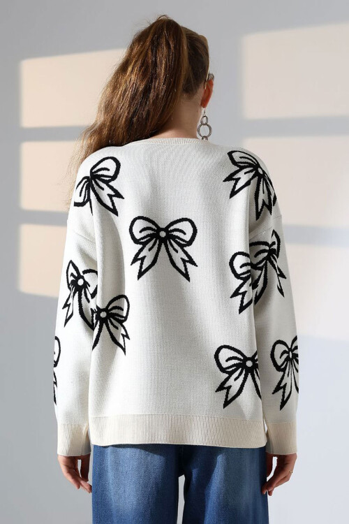 Ekru Fiyonk Desenli Triko Kazak BCES-252045