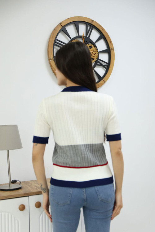 Ekru V Yaka Renk Bloklu Düğmeli Triko Bluz BCES-252013