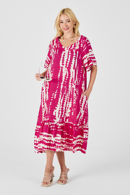 Fuşya Batik Desenli V Yaka Eteği Volanlı Oversize Elbise BCVL-254023