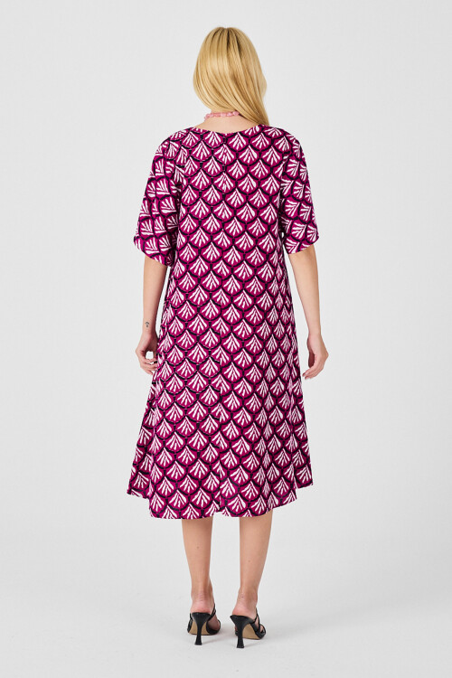 Fuşya U Yaka Kısa Kollu Midi Boy Desenli Elbise BCVL-254010