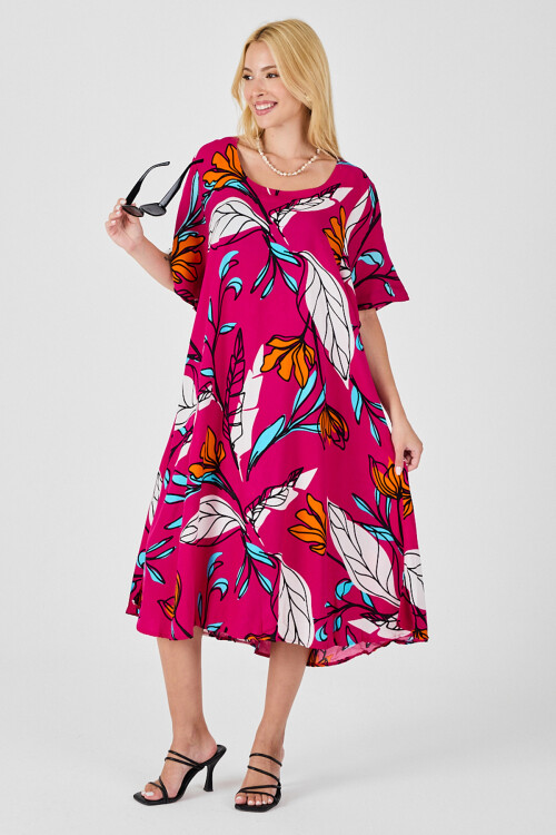 Fuşya Yaprak Desenli U Yaka Kısa Kollu Midi Boy Elbise BCVL-254011