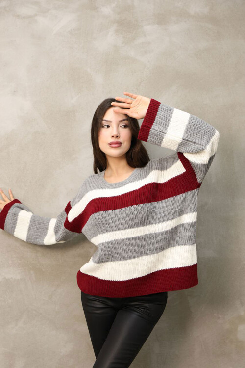 Gri Bisiklet Yaka Çizgi Desenli Triko Kazak BCES-252006