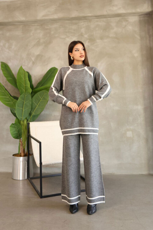 Gri Çizgi Detaylı Bisiklet Yaka Tunik Ve Geniş Paça Triko Alt Üst Takım BCES-252030