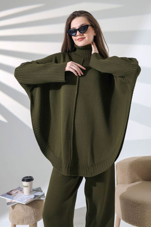 Haki Boğazlı Salaş Kesim Kazak Ve Fit Pantolon Alt Üst Triko Takım BCES-252033