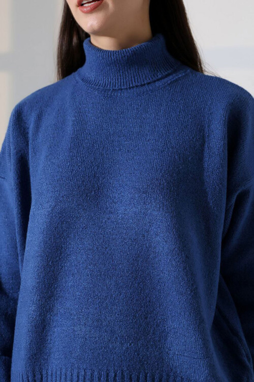 İndigo Boğazlı Yumuşak Dokulu Triko Kazak BCES-252023