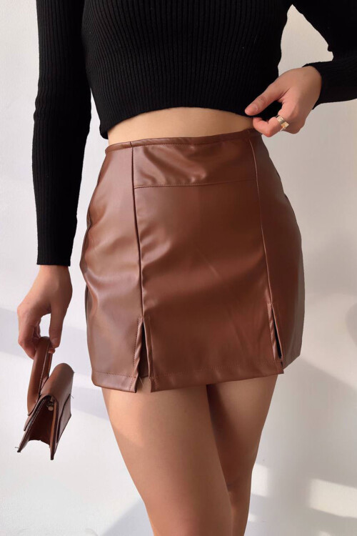 Kahverengi Çift Yırtmaçlı Şort Etek BCHN-25260364