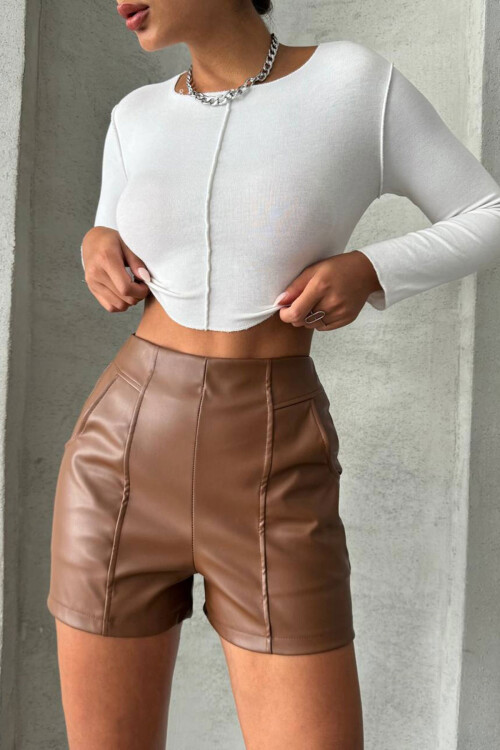 Kahverengi Dikiş Detaylı Suni Deri Mini Şort BCHN-25W26312