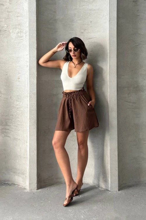 Kahverengi Volanlı Rahat Kalıp Beli Lastikli Keten Şort BCHN-25255058