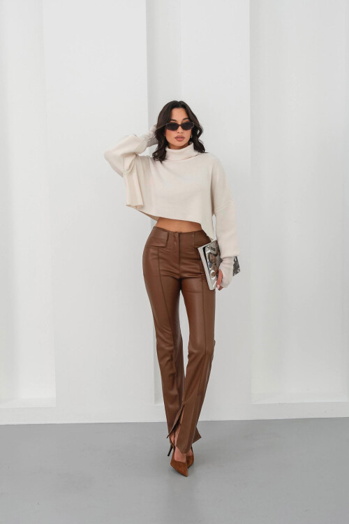 Kahverengi Yüksek Bel Yırtmaçlı Suni Deri Pantolon BCHN-25265099