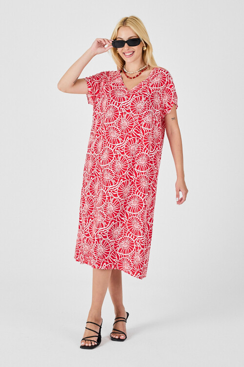 Kırmızı Derin V Yaka Kısa Kollu Çizgi Desenli Midi Boy Elbise BCVL-254004