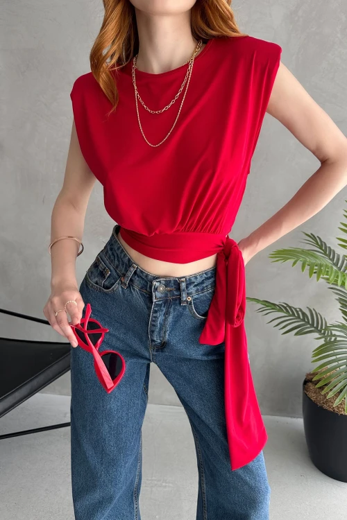 Kırmızı Omuzu Vatkalı Beli Kuşaklı Bluz BCDF-252160