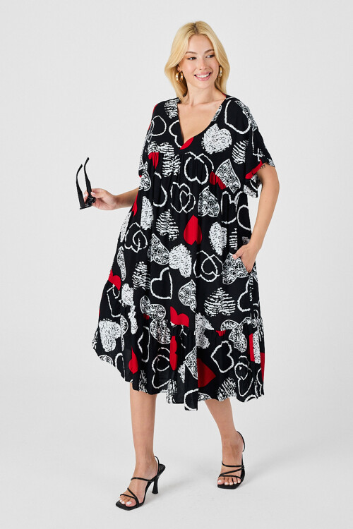 Kırmızı-Siyah V Yaka Oversize Kesim Desenli Çift Cepli Volanlı Elbise BCVL-254028