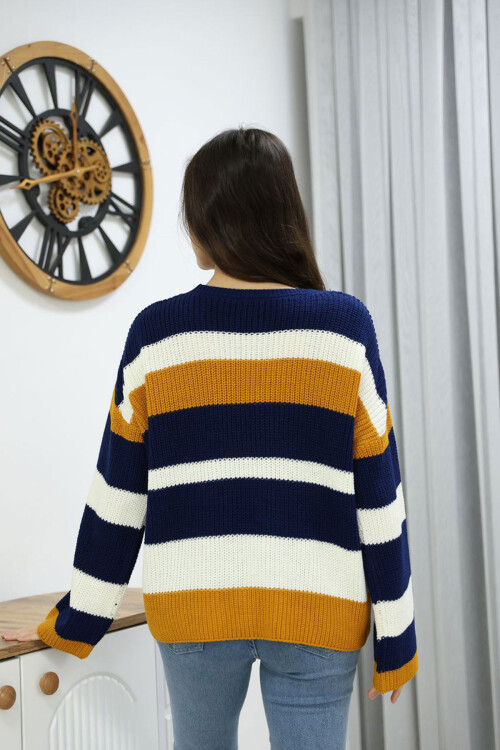 Lacivert Bisiklet Yaka Çizgi Desenli Triko Kazak BCES-252006