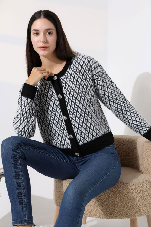 Lacivert Kare Çizgi Desenli Düğmeli Triko Hırka BCES-252004