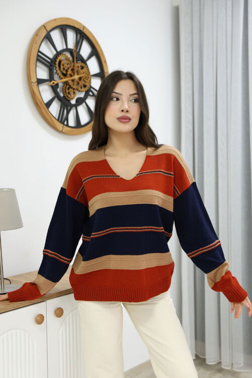 Lacivert V Yaka Çizgi Bloklu Triko Kazak BCES-252018