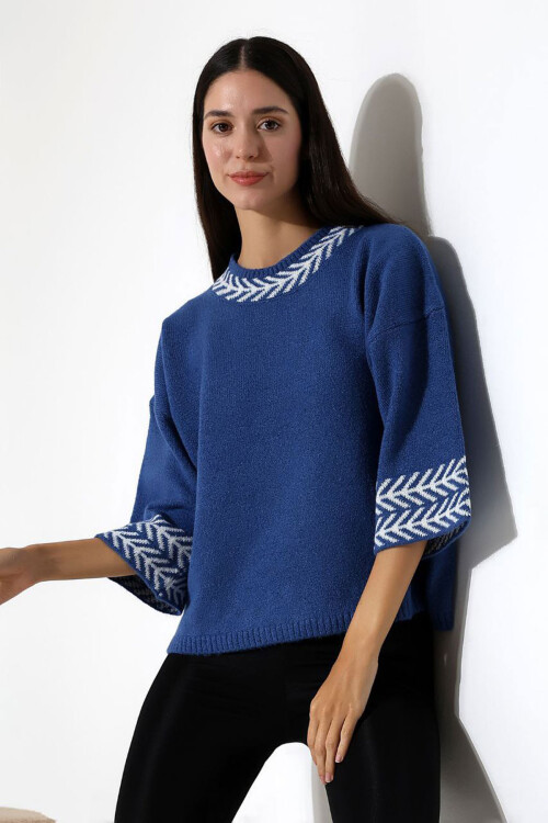 Mavi Bisiklet Yaka Desenli Triko Kazak BCES-252038