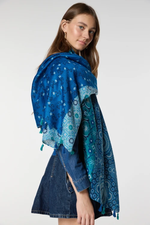 Mavi Çok Desenli Püsküllü Şal BCNSV-2515069