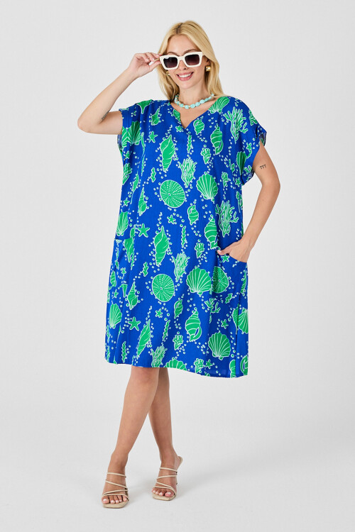 Mavi Deniz Kabuğu Desenli V Yaka Oversize Elbise BCVL-254022