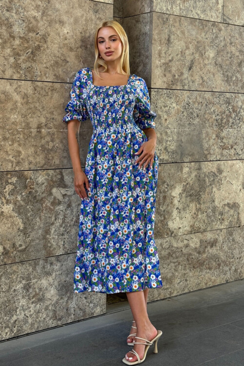 Mavi Kare Yaka Beli Gipeli Çiçek Desenli Dokuma Yazlık Elbise BCVL-25V095