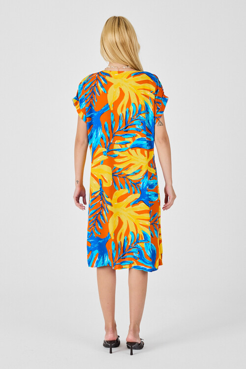 Mavi-Sarı Tropik Desenli V Yaka Rahat Kesim Elbise BCVL-254020