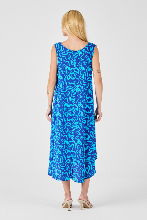 Mavi U Yaka Kolsuz Eteği Asimetrik Kesim Desenli Midi Boy Elbise BCVL-254016