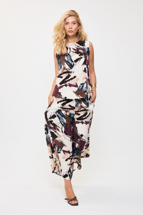 Mürdüm Desenli Kolsuz Bluz Ve Geniş Paça Pantolon Dokuma Alt Üst Takım BCVL-25V201