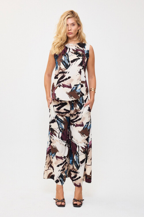 Mürdüm Desenli Kolsuz Bluz Ve Geniş Paça Pantolon Dokuma Alt Üst Takım BCVL-25V201