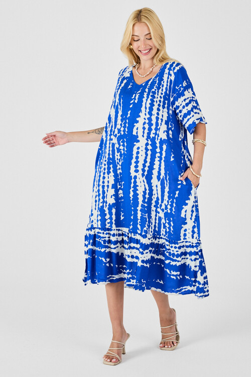 Saks Batik Desenli V Yaka Eteği Volanlı Oversize Elbise BCVL-254023