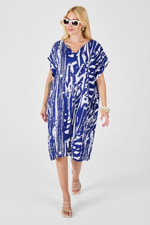 Saks Desenli V Yaka Yarasa Kol Oversize Midi Elbise BCVL-254019