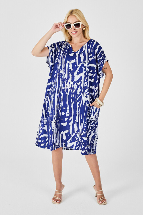 Saks Desenli V Yaka Yarasa Kol Oversize Midi Elbise BCVL-254019