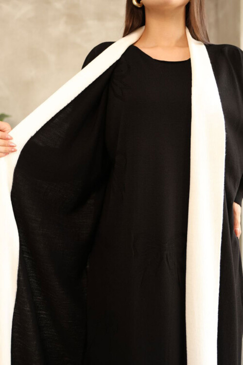 Siyah Bisiklet Yaka Triko Elbise BCES-252024