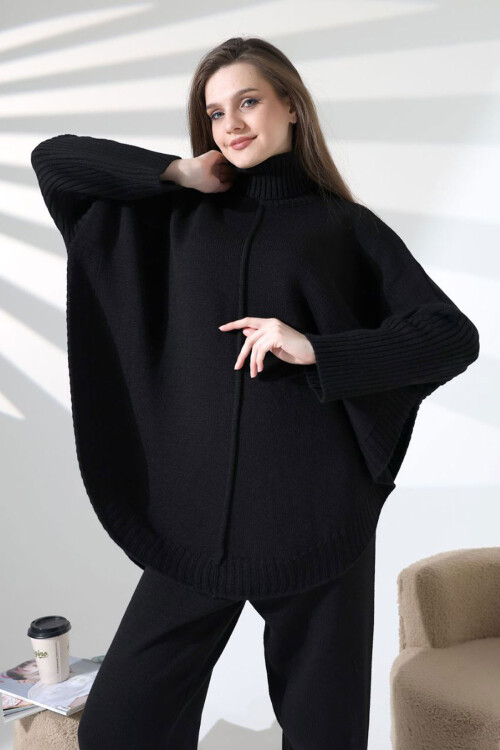 Siyah Boğazlı Salaş Kesim Kazak Ve Fit Pantolon Alt Üst Triko Takım BCES-252033